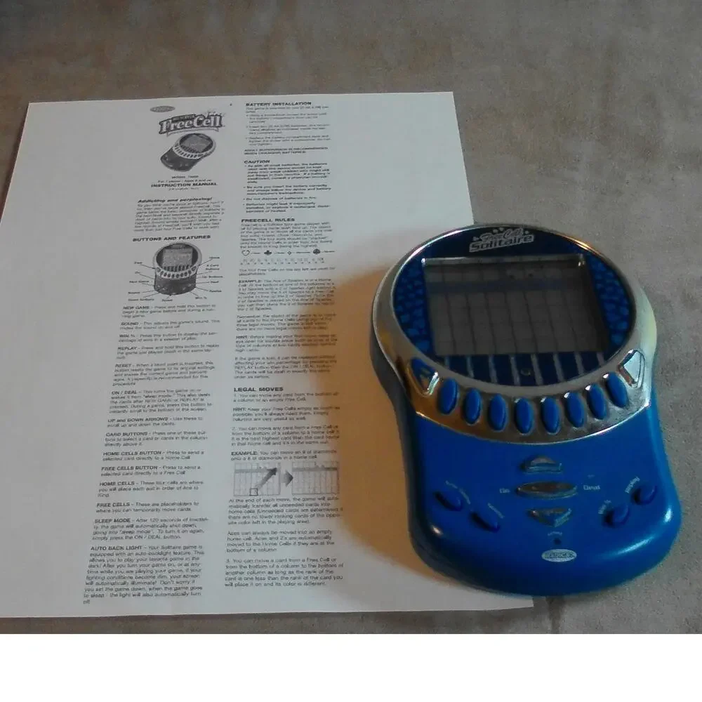 Big Screen FreeCell Electronic Radica Handheld Game Works READ Description